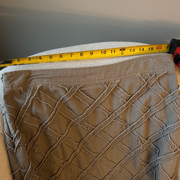 Brown Textured Women's Skirt - Picture 2 of 4